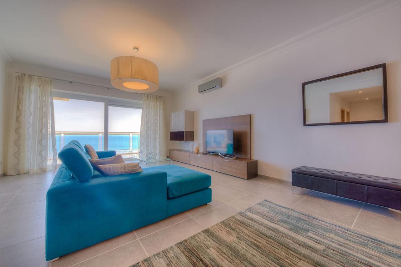 Seafront Apartment Слима Экстерьер фото
