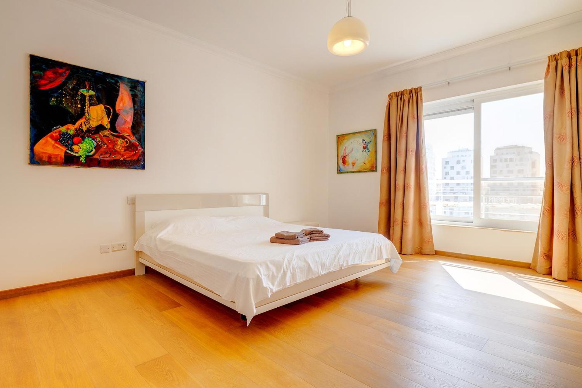 Seafront Apartment Слима Экстерьер фото