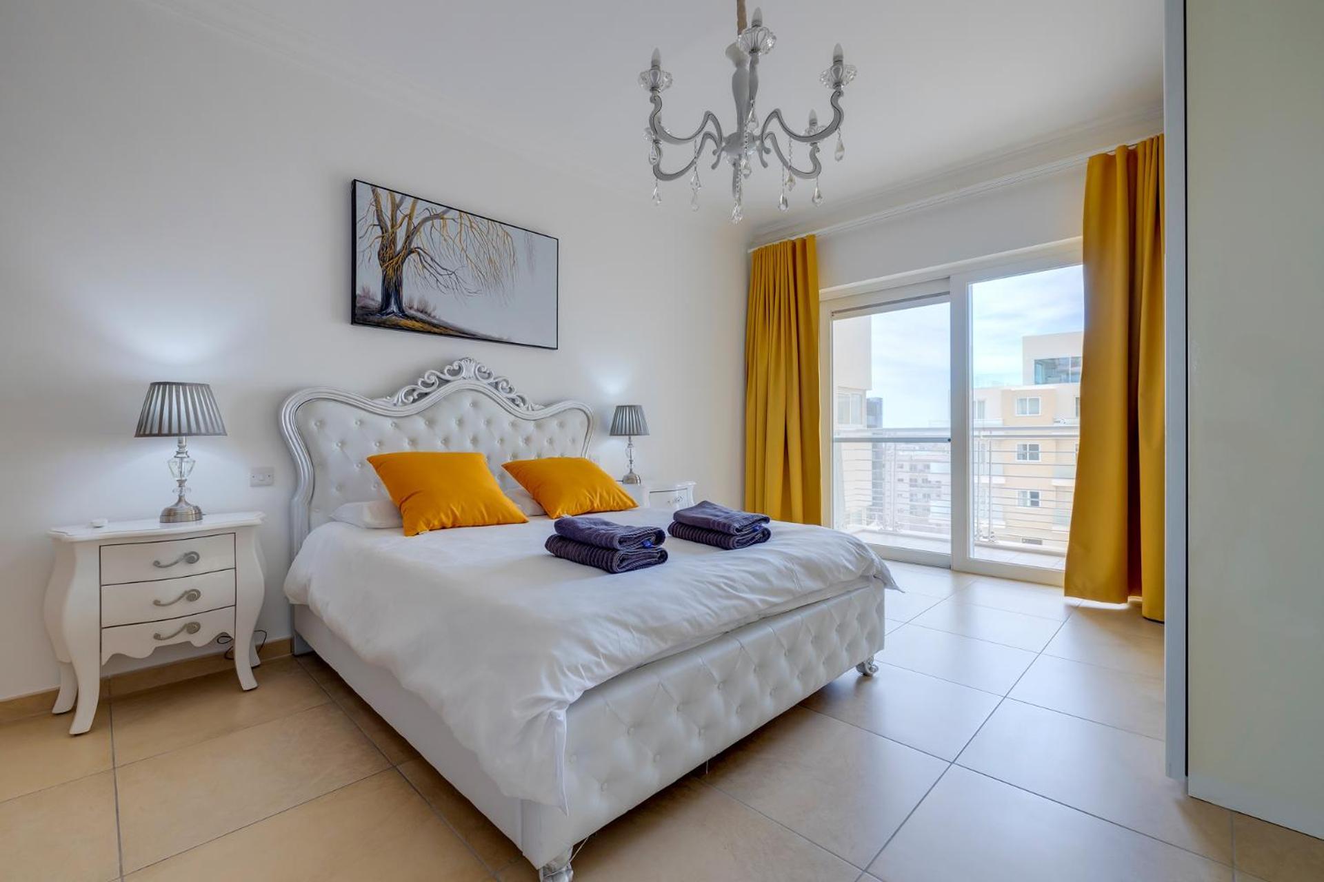 Seafront Apartment Слима Экстерьер фото