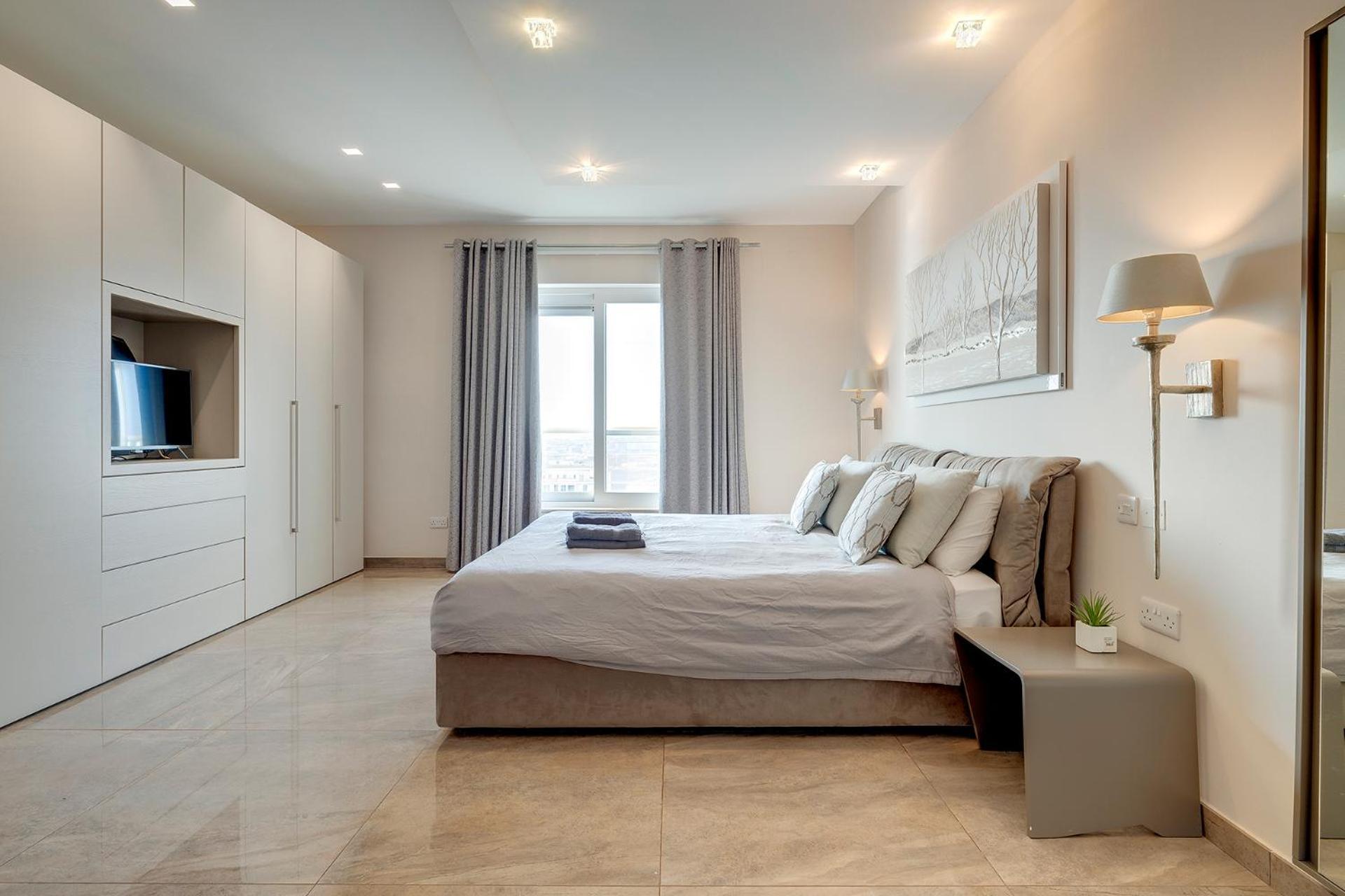 Seafront Apartment Слима Экстерьер фото